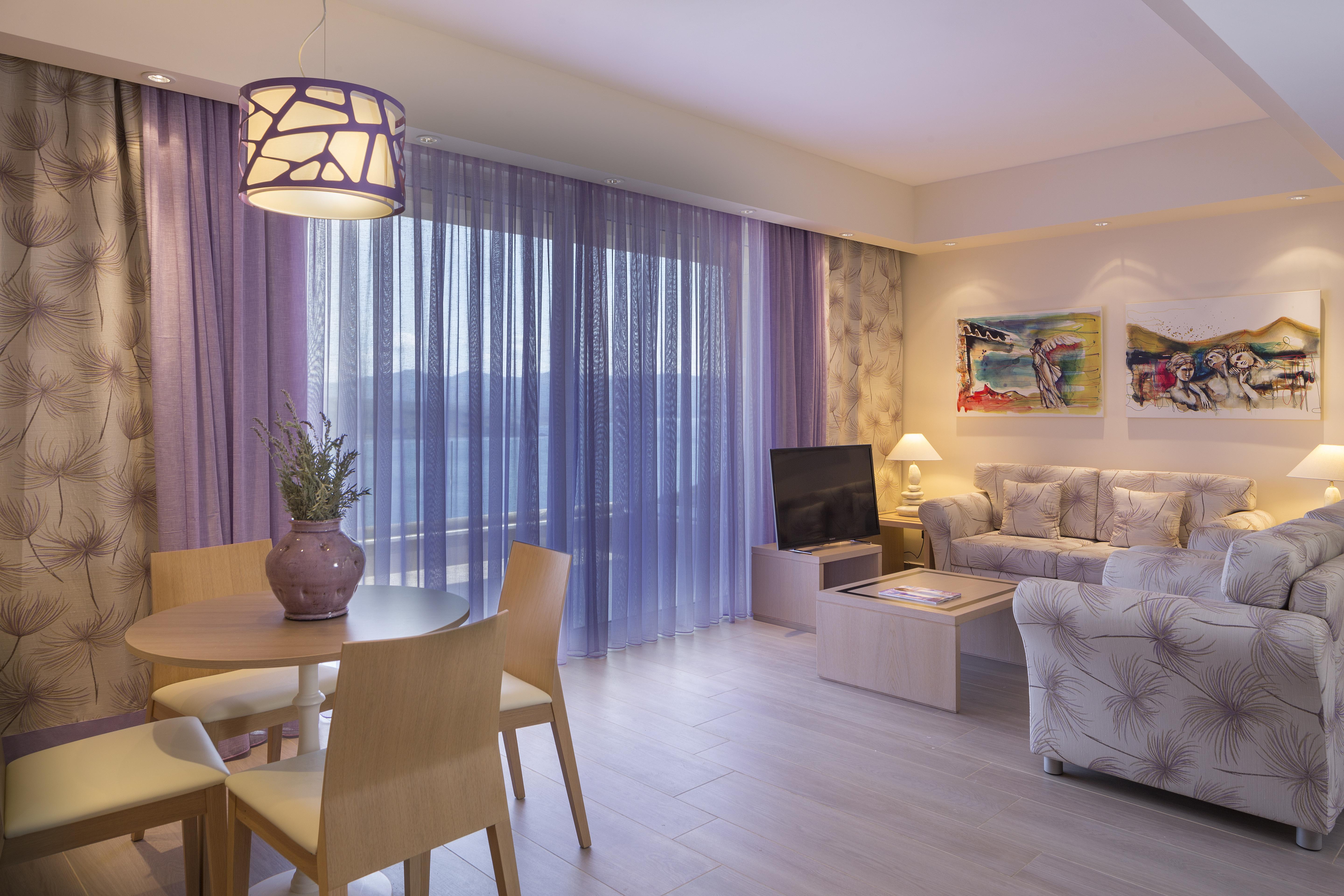 Princess Kyniska Suites Plítra Dış mekan fotoğraf